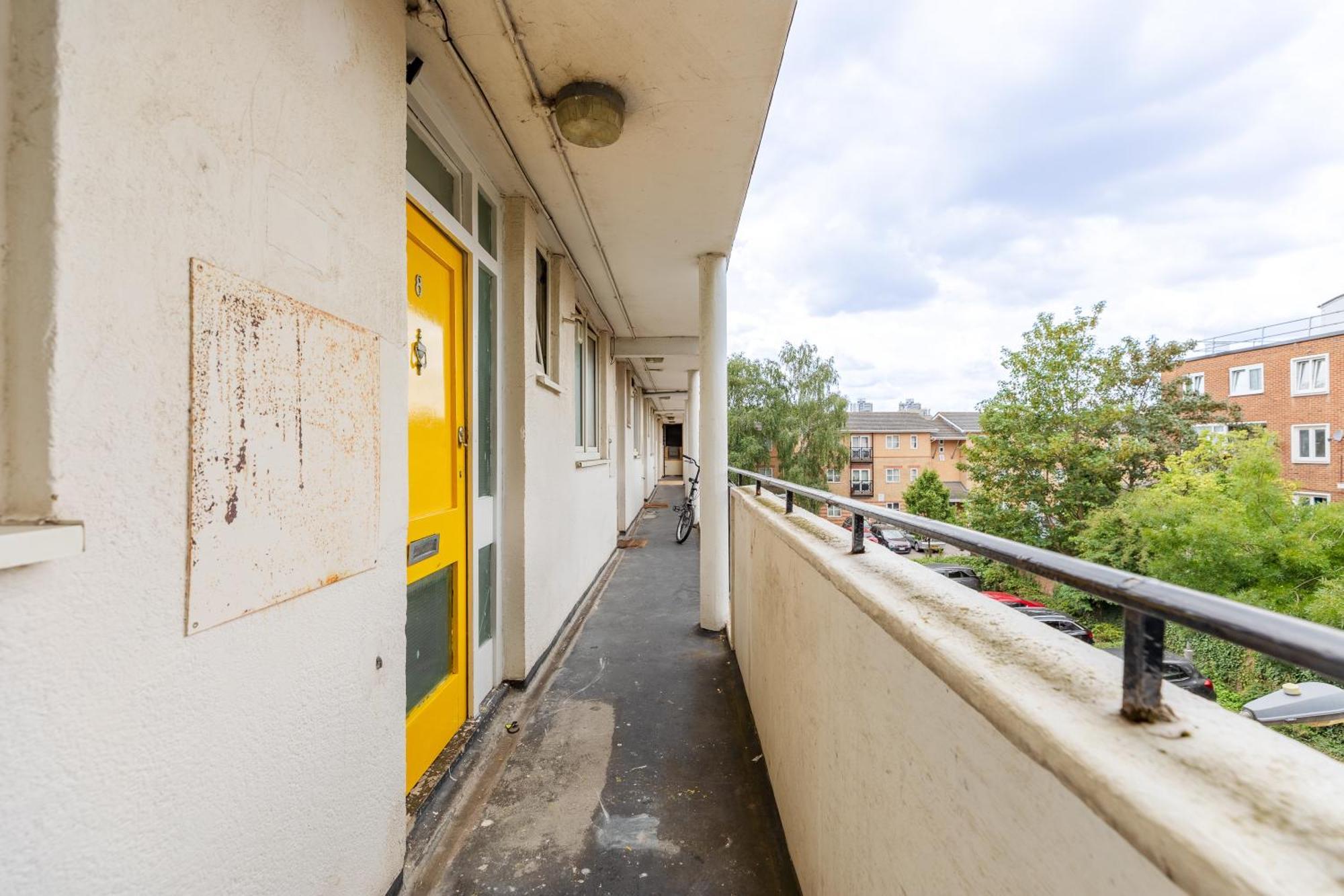 Cosy 3 Bed Flat Ideal For Trips To London Exterior photo